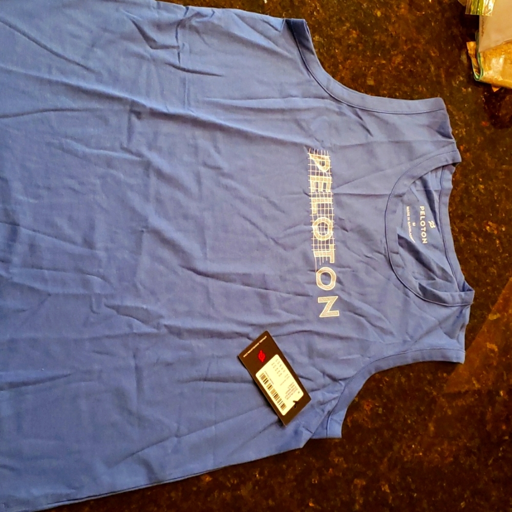 PELOTON tank